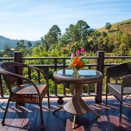 Phu Mork Dao Resort Pong Yaeng Exterior foto